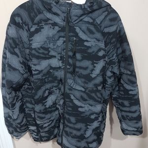 Gap fit reflective hooded jacket size large